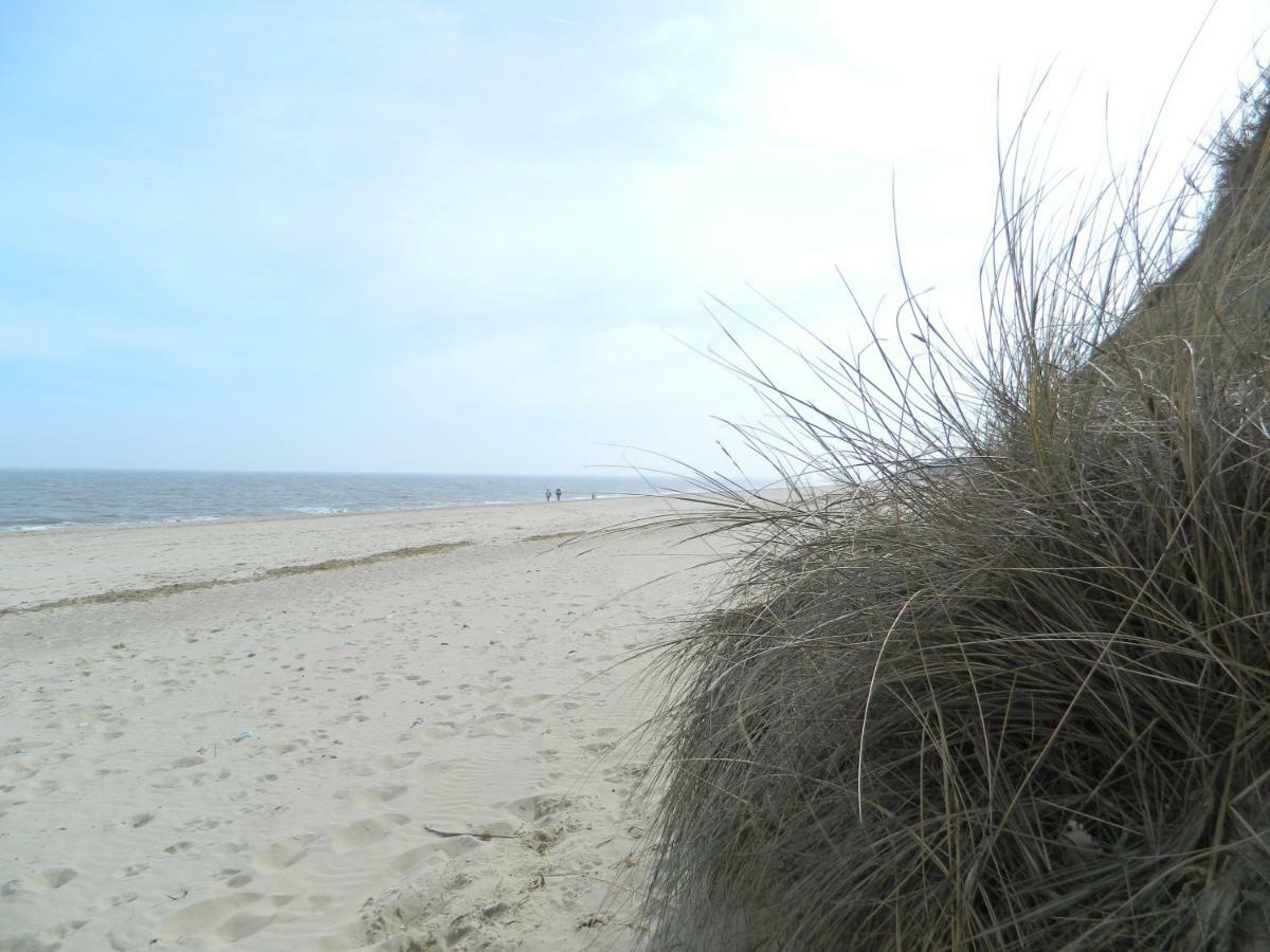 98 Hemsby Beach Holiday Lets, Bespoke Seaside Chalet Apartment Great Yarmouth Exterior photo